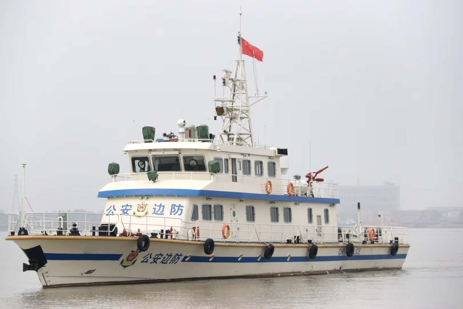 邊防船